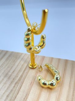 Argolla oruga tipo globo oro