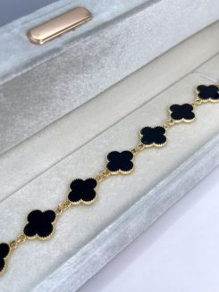 Pulsera Vancleef 7 trebol negro